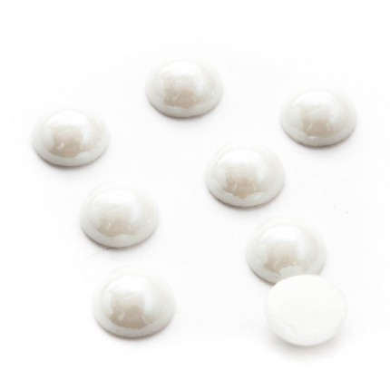 biały perłowy