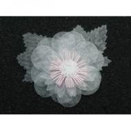 Organtynowy kwiatek z listkiem biało-różowy KWT-05