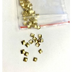 Blaszki termoprzylepne kwadraciki 3mm x 3mm złote HFM-01/G